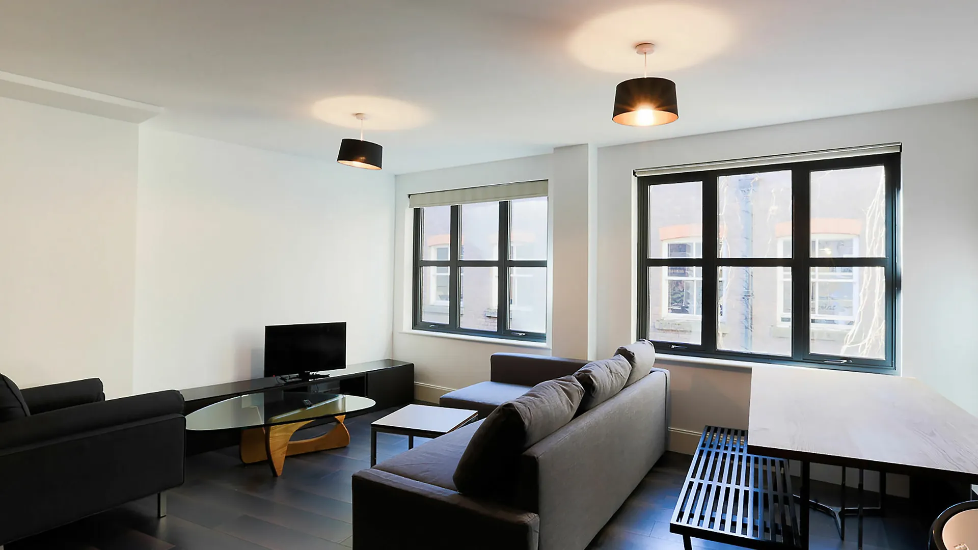 Rojen Apartments Liverpool Street London United Kingdom